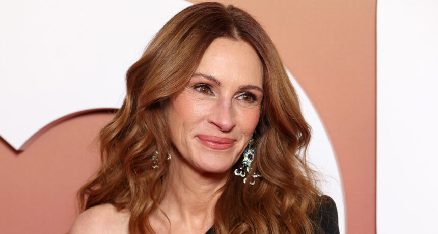Julia Roberts piange la morte di amato cane Myrtle all'età di 19 anni