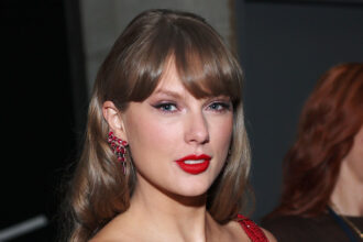 Taylor Swift salta American Music Awards 2025 Nonostante le teorie dei fan sull'annuncio del 26 maggio per "Reputazione (TV)"
