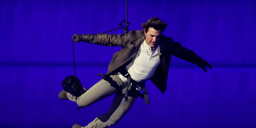 Tom Cruise concede una rara intervista, rivela ciò che accade veramente durante le acrobazie "Mission: Impossible"