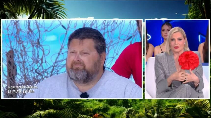 ''Se i genitori sono due padri o due madri non importa'': Simona Ventura, mamma adottiva di Caterina, contro Adinolfi in diretta all’Isola - Gossip.it