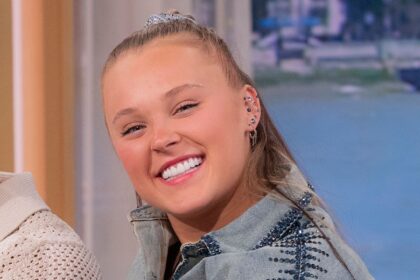 Jojo Siwa chiarisce la sessualità mentre esce con Chris Hughes