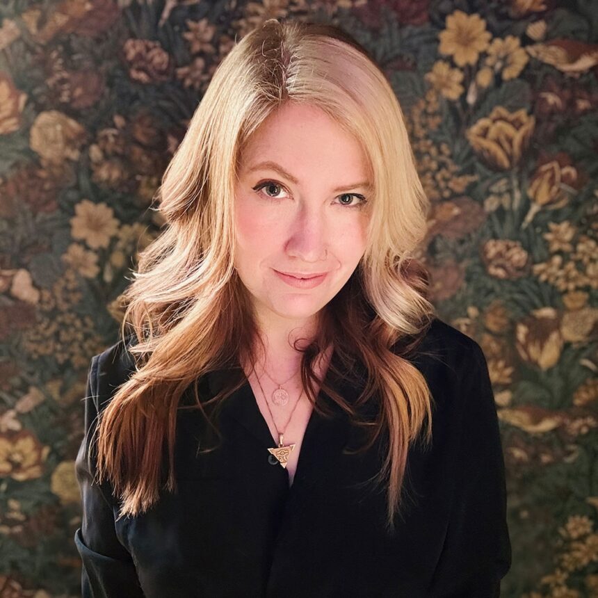 Autore Ashley Poston Intervista: Sounds Like Love Book