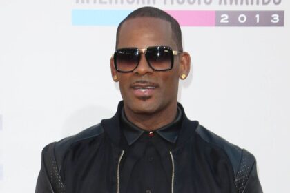 R. Kelly sostiene la trama dell'omicidio contro di lui in prigione