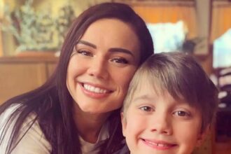 '16 e incinta 'Star Whitney Purvis' figlio Weston morto a 16 anni