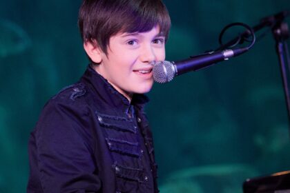Il cantante americano Greyson Chance 'memba lui?!