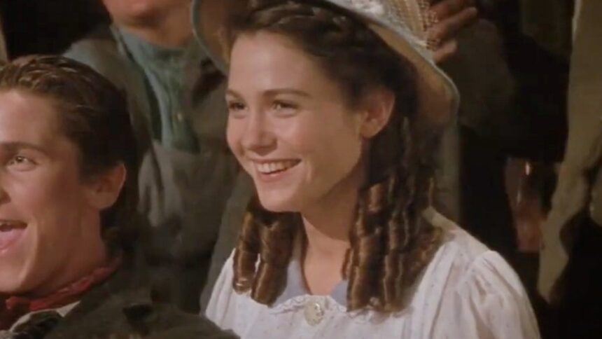 Sarah Jacobs in 'Newsies' 'Memba Her?!