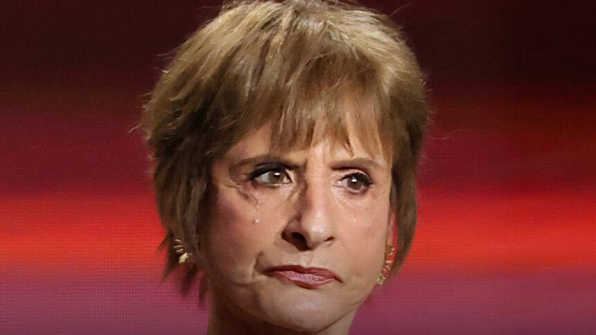 Patti Lupone si scusa per aver chiamato Star una "cagna" tra le chiamate per disinvitarla da Tonys