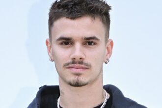 Romeo Beckham parla in mezzo a Kim Turnbull Breakup, dramma familiare