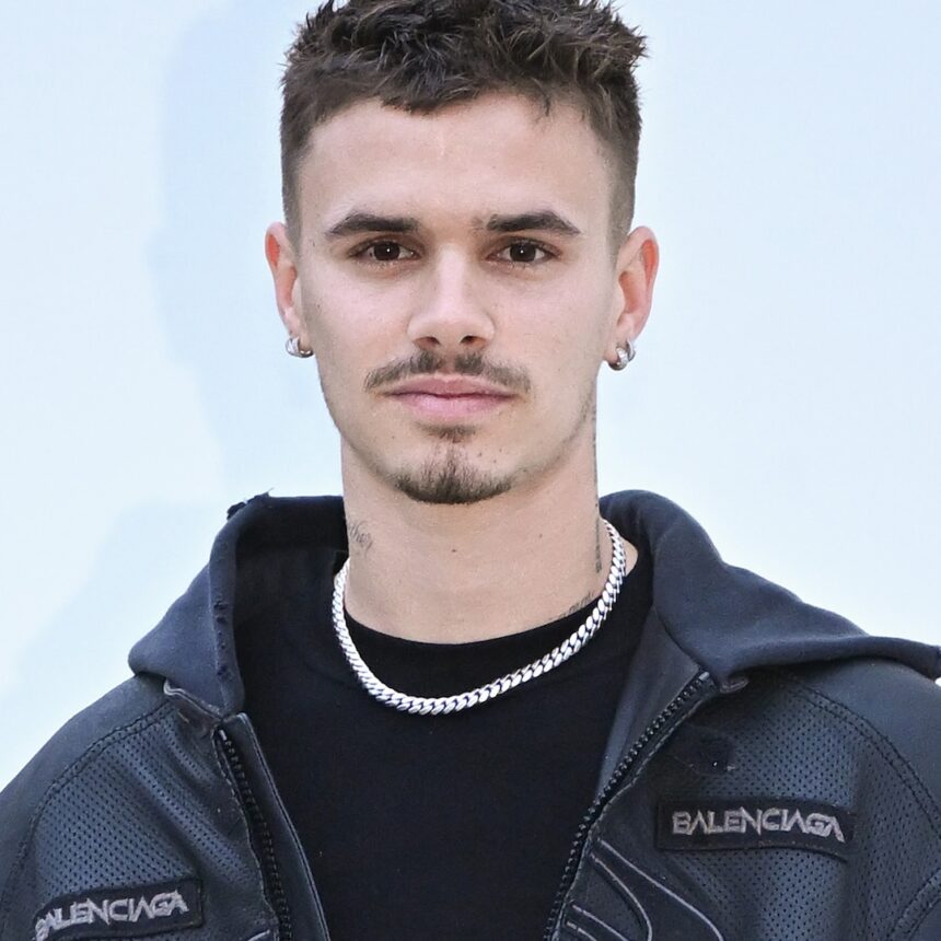 Romeo Beckham parla in mezzo a Kim Turnbull Breakup, dramma familiare