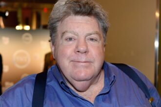 La causa della morte della star di "Cheers" George Wendt è stata rilasciata