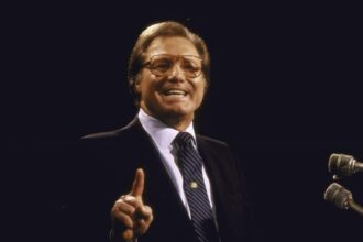 Jimmy Swaggart è ancora vivo? Cosa sta succedendo con il predicatore - Hollywood Life