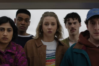 Gli "adulti" sono rinnovati per la stagione 2? I creatori della serie FX affrontano la possibilità di raccogliere