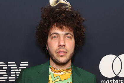 Benny Blanco rivela pensieri sull'idea di fare spettacoli dal vivo per promuovere l'album congiunto con Selena Gomez