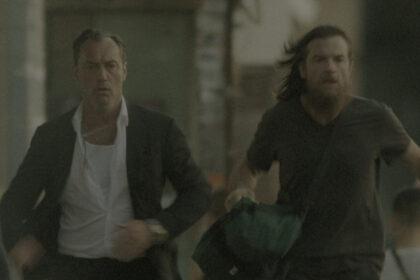 Netflix annuncia le foto della prima data e del debutto della prima della serie "Black Rabbit" con Jude Law e Jason Bateman