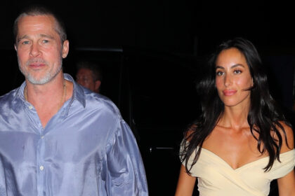 Brad Pitt tiene le mani con la fidanzata Ines de Ramon dopo una cena a base di steakhouse a New York!