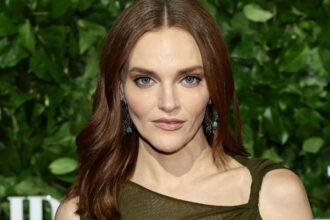Madeline Brewer reagisce ai fan di "voi" che la chiamano brutto