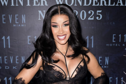 Testo di "Outside": Cardi B apparentemente cade la traccia di Diss offset, fa riferimento il nuovo fidanzato Stefon Diggs - Ascolta ora