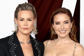 Come Sophia Bush e Ashlyn Harris sono diventati i compagni di squadra perfetti