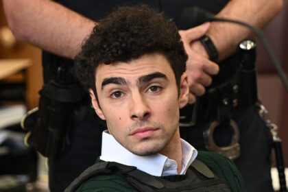 Luigi Mangione Seeks No Handcuffs in Brian Thompson Trial