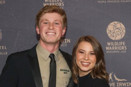 Bindi Irwin reagisce a Robert Irwin Sete Traps