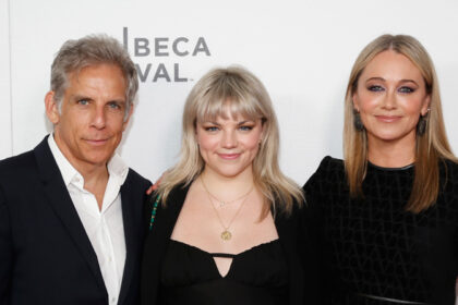 Ella Stiller parla del supporto dei suoi genitori in vista del debutto di Off-Broadway in "Dilaria"