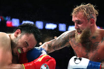 Chi ha vinto il combattimento di Jake Paul vs Julio Cesar Chavez Jr? Il vincitore ha rivelato dopo 10 round! (Spoiler)