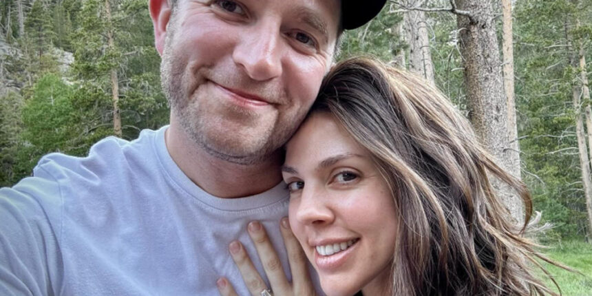 Kate Mansi del General Hospital sposa Matt McInnis in Surprise Wedding - Elenco degli ospiti rivelato!