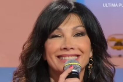 ''Sono entrata in punta di piedi'': Luisa Corna parla del rapporto coi due figli adolescenti del marito Stefano Giovino, che ha 15  anni meno di lei - Gossip.it