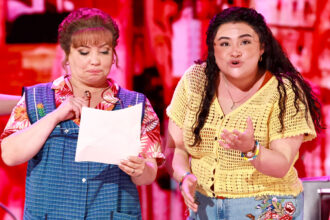 Tatianna Cordoba, Justina Machado e "Real Women hanno Curves Cast Esegui" Jugglin "At Tony Awards - Guarda ora!