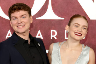 Il candidato Sadie Sink porta il fratello Mitchell come Tony Awards 2025 Data
