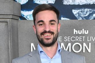 Conner Leavitt, star di Mormon Wives, condivide l'abuso sessuale infantile