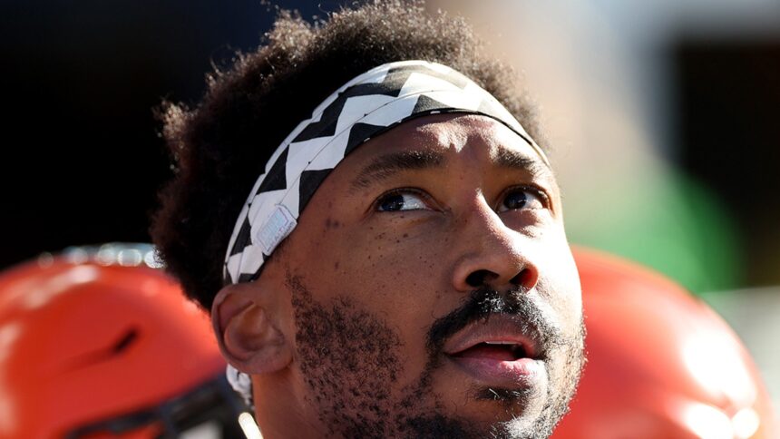 Myles Garrett è stato rotto per eccesso di velocità, presumibilmente ha guidato 40 mph oltre il limite