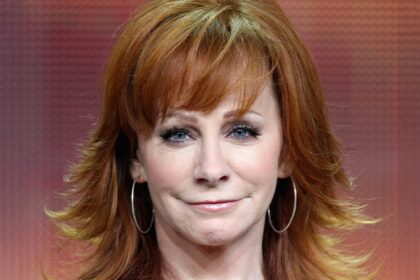 Reba McEntire rende omaggio all'ex figliastro Brandon Blackstock dopo la morte