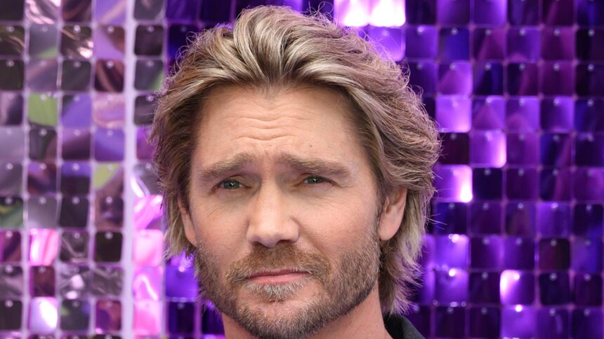 Chad Michael Murray dice di aver perso metà del sangue durante l'incidente medico