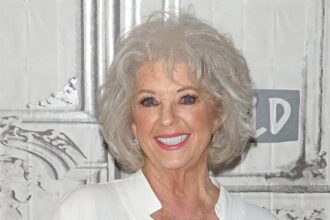 Paula Deen, Chef & Food Network Star, chiude 2 ristoranti