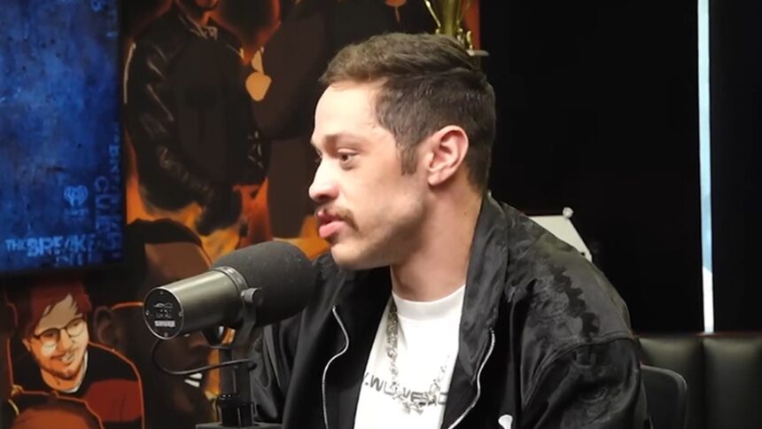 Pete Davidson ammette un costante discorso sul suo pene che ha ferito i suoi sentimenti