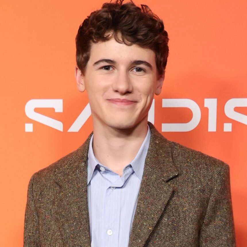 The White Lotus 'Sam Nivola sul futuro di Lochlan Ratliff