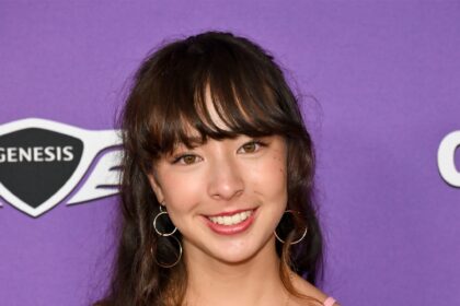 La famiglia moderna Fraces Anderson in pausa recitazione