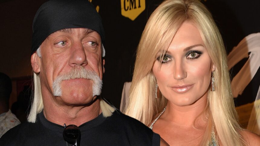 Gli investigatori della morte di Hulk Hogan non vedono ancora nulla di sospetto nonostante i commenti di Brooke