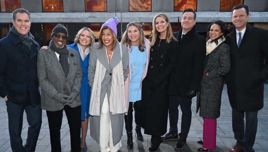 Chi fa attualmente parte della squadra? - Hollywood Life