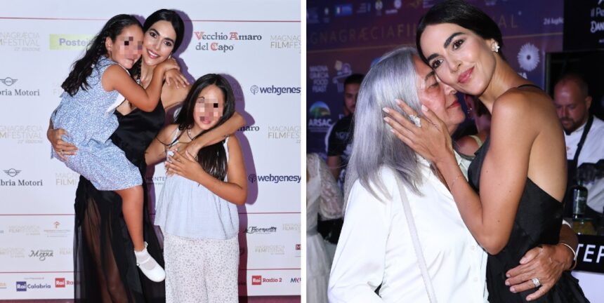 Rocìo torna in pubblico dopo la bufera sui presunti tradimenti di Raoul Bova, parla di 'sincerità': in Calabria con figlie e madre, ecco come l'ha gestita - Gossip.it