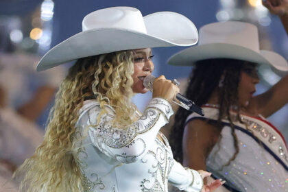 "Beyoncé Bowl" 2025 Emmy Awards Categoria aggiunta alla trasmissione televisiva principale da parte della TV Academy