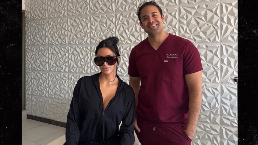 Kim Kardashian afferma che i trattamenti delle cellule staminali la aiutano con mal di schiena cronica