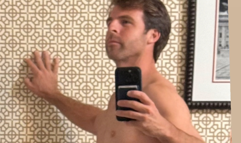 Jarrett "JT" di Southern Charm Thomas Shocks Fans spogliandosi nei selfie dell'hotel