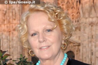 ''Questo le fa capire tutto'': Katia Ricciarelli parla dei due appartamenti che Baudo avrebbe intestato alla sua assistente Dina - Gossip.it