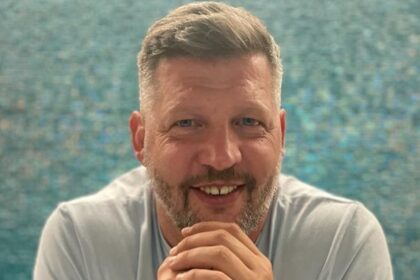 ''Al momento Matteo non cammina più e muove solo le mani'': la moglie di Matteo Materazzi, fratello dell'ex calciatore azzurro Marco, racconta la difficile situazione del marito - Gossip.it