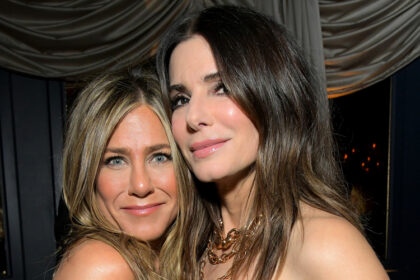 Sandra Bullock si apre sulla sua amicizia con Jennifer Anniston