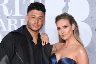 Perrie Edwards in gravidanza, in attesa del bambino con Alex Oxlade-Chamberlain