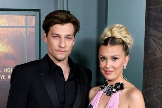 Millie Bobby Brown, Celebrate First Anniversary di Jake Bongiovi