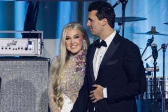 5 cose su Erika Lane Frantzve e la loro famiglia - Hollywood Life